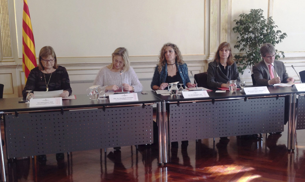 Neus Munté presideix la constitució de la Taula Nacional de la Infància de Catalunya