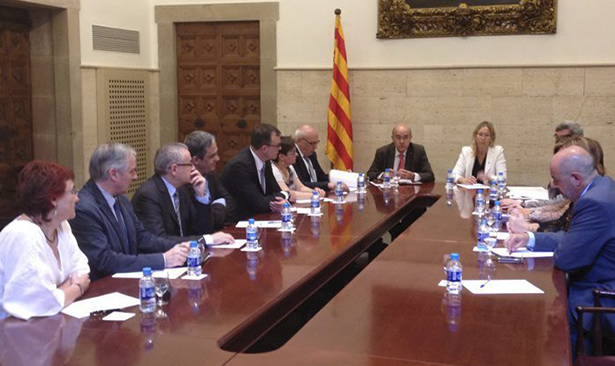 Presidència, Salut i Benestar Social i Família constitueixen el Consell Assessor del Pla interdepartamental d’atenció i interacció social i sanitària