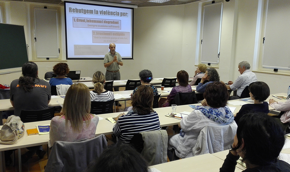 Gran èxit del curs de cultura de pau
