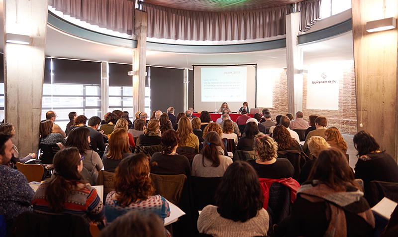 Professionals del Consorci assisteixen a la formació sobre les eines i recursos pels ens locals de mesures de protecció del dret a l’habitatge